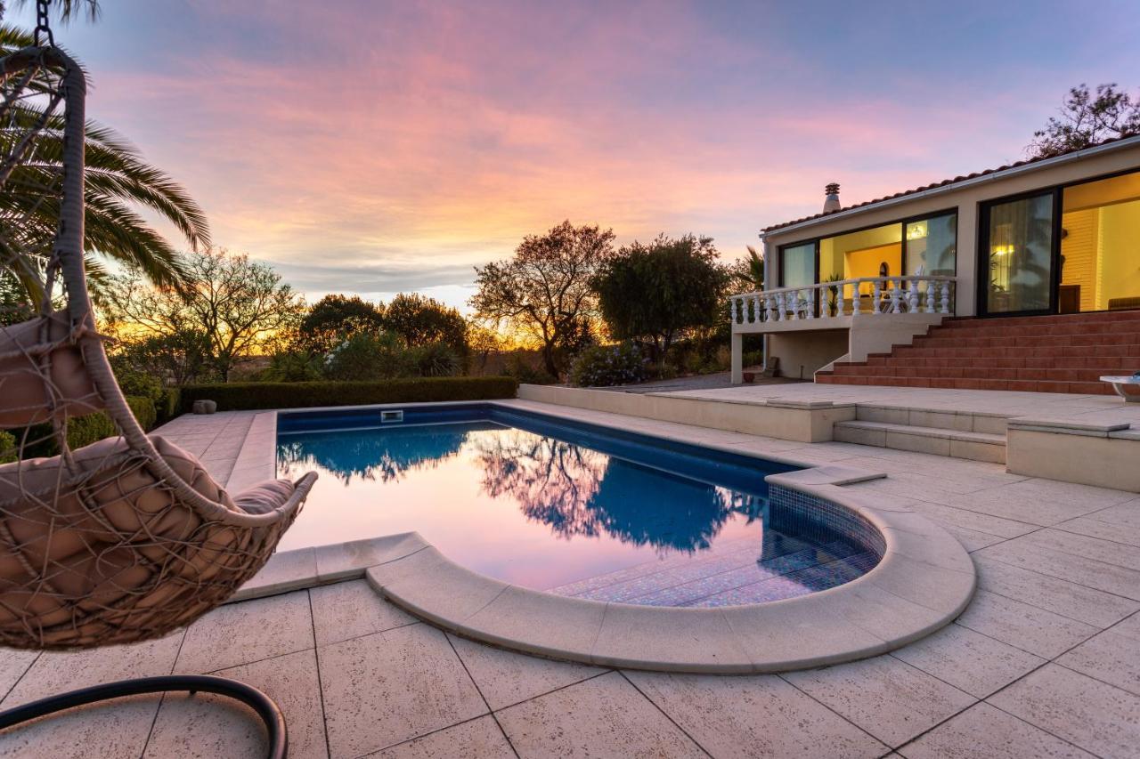 Privilege Casa Da Videira With Swimming Pool, Quelfes - Olhao Bagian luar foto